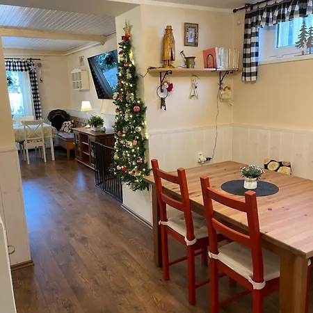 Dukat 招待所 Kořenov